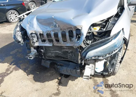 2019 Jeep Cherokee Latitude Fwd из США, поврежденный, VIN 1C4PJLCX8KD340854